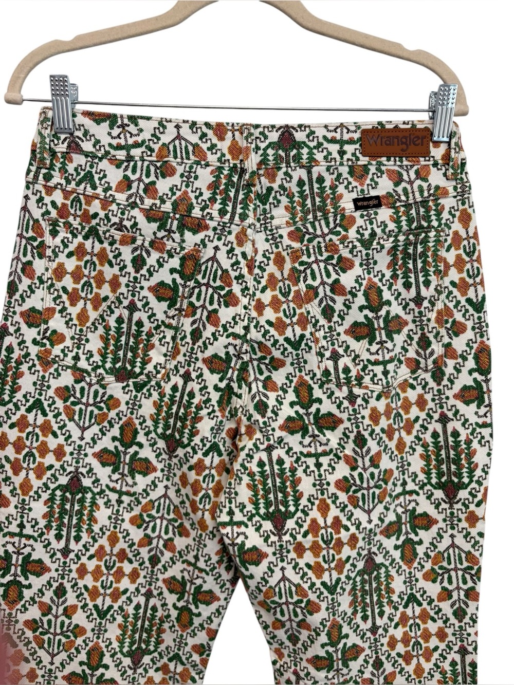 New Wrangler High Rise Fierce Flare Jeans in Green Vintage Garden Size 12/31 - Picture 8 of 11